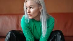AstridColman Online