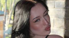 NaomiMelson Online