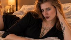 NaomiFlorres Online