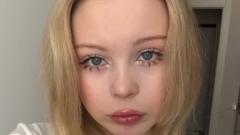 StellaMelow Online