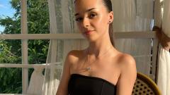 AngelinaWave Online