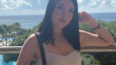 RosalineBlair Online