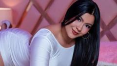 Victoria_Powell22 Online