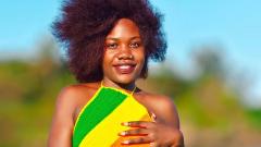 queenafro595 Online