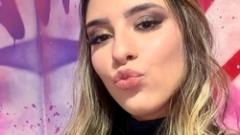 Rafaella 20 Online
