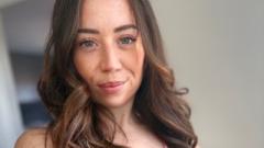 Victoria_Lew Online