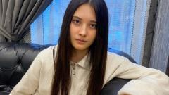 DemiHanson Online
