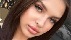 CoraLennox Online