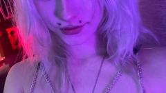 PaleSuccubus Online
