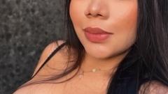 Lyandra Hot Online