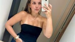 Caroluhot Online