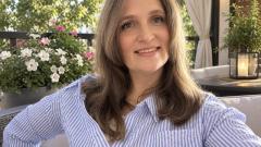 LoraParkerr Online
