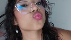 Andreea-Kataliina18 Online