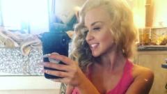 Rarebeautygodess1988 Online