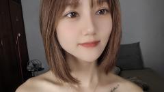 ValerieHou Online