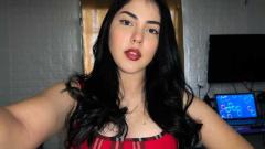 lucia0905 Online