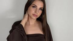 ArianaMoses Online