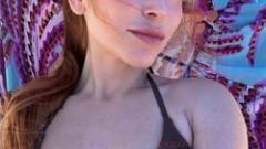 Bianca R Salles Online