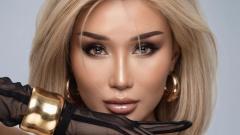 ValerieStevenson Online