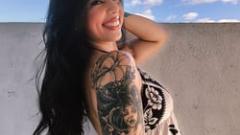 Julia Souza Lima Online